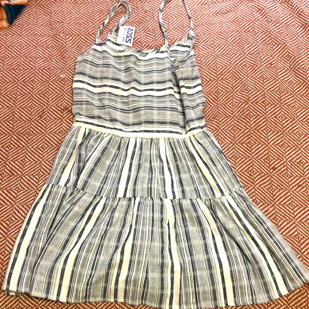 Get primped striped blue and white dress